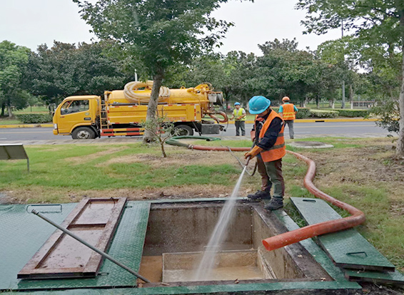 金沙化油池清理
